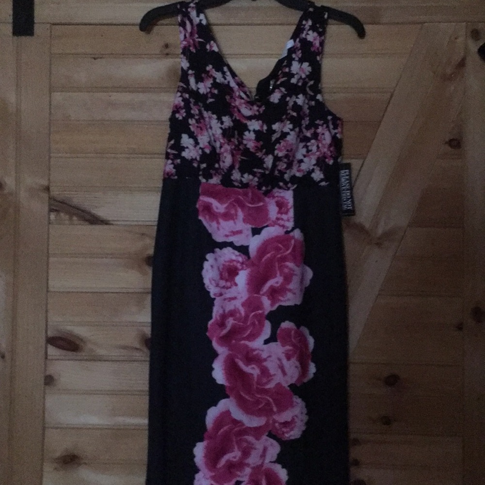 New York and Company Floral dress